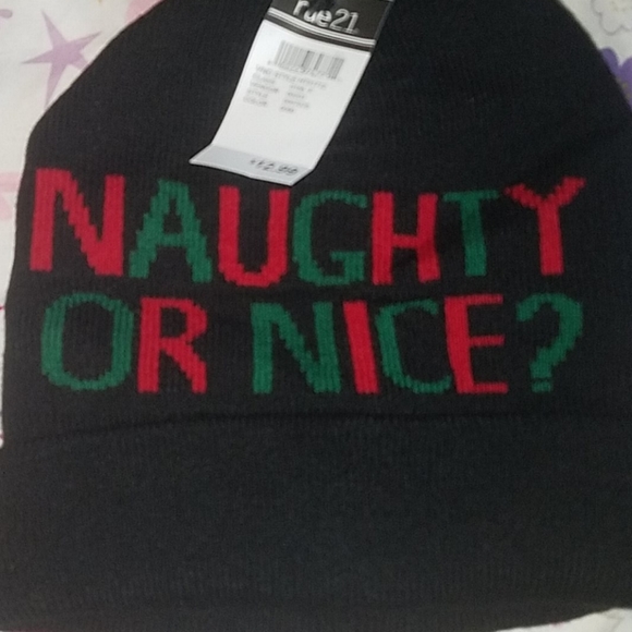 Winter hat - Picture 4 of 4